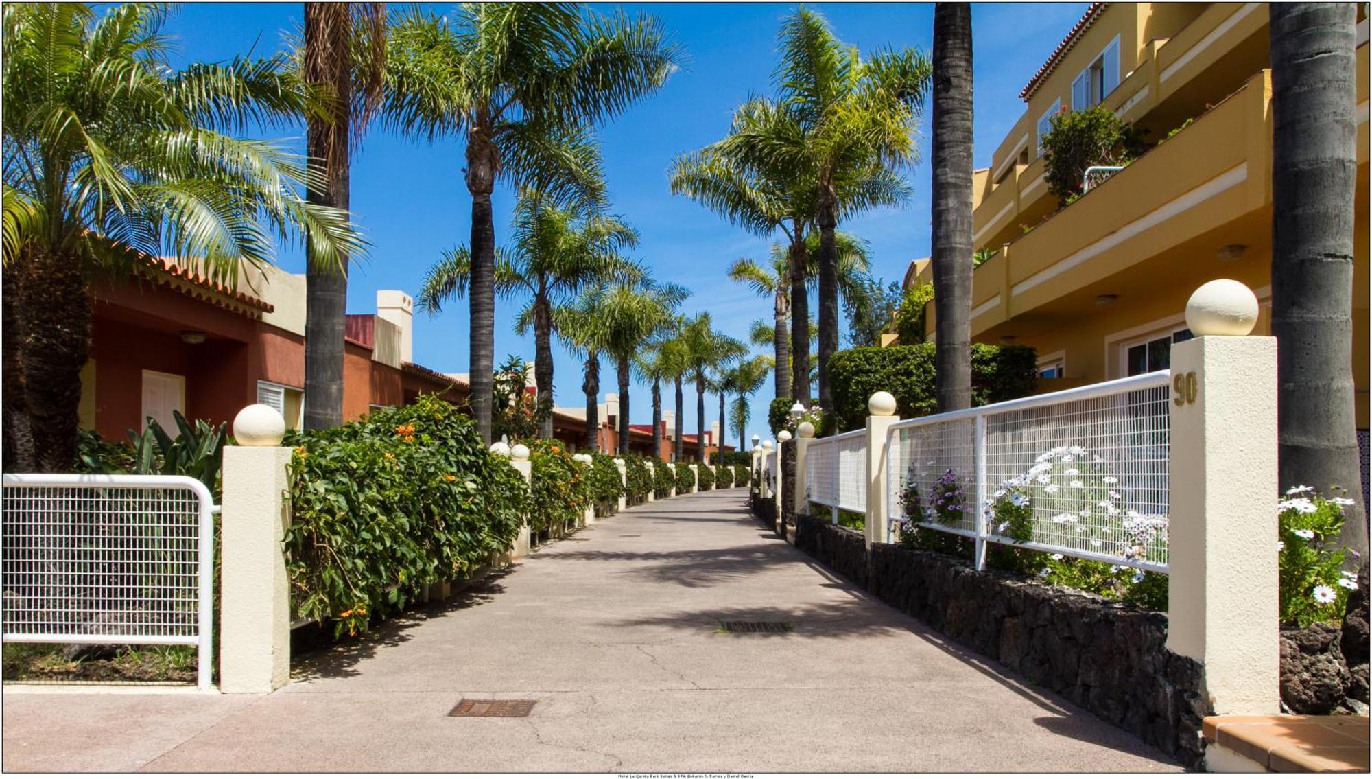 Rf La Quinta Park Suites サンタ・ウルスラ エクステリア 写真